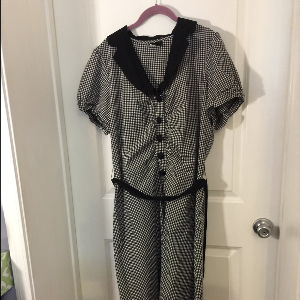 Torrid Checkered Retro Dress🌹